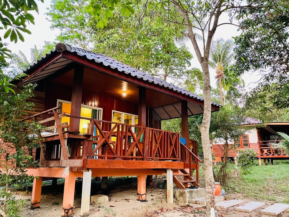 Marina Resort Koh Phayam Ranong المظهر الخارجي الصورة